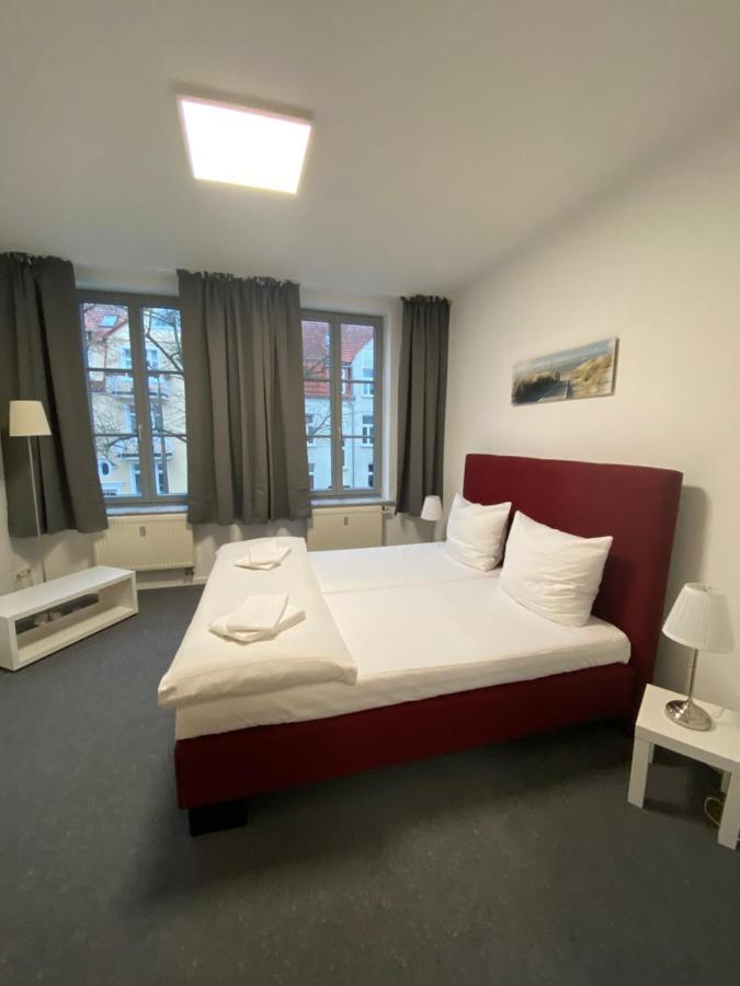 Pension Villa Ostseetraum ロストック エクステリア 写真